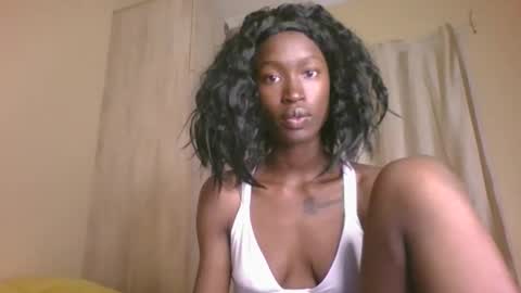 Snapshot of chroe22 chatting on April 2026 08:28:02 PM chroe22 online show from April 2026 08:28:02 PM