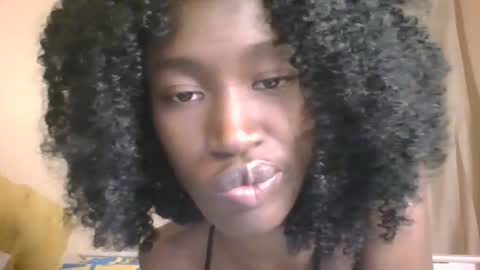 Snapshot of chroe22 chatting on April 2026 09:39:33 PM chroe22 online show from April 2026 09:39:33 PM