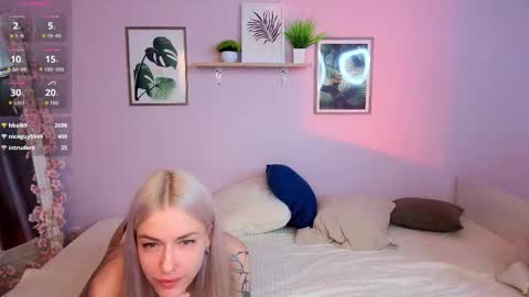 Snapshot of chrome_heartz chatting on March 2026 09:01:02 AM EvaBlonde TayaBrunette EliieBlack hair online show from March 2026 09:01:02 AM