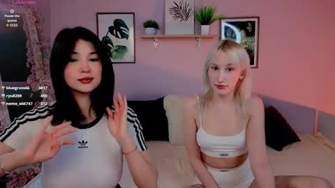 Snapshot of chrome_heartz chatting on March 2026 02:28:01 PM EvaBlonde TayaBrunette EliieBlack hair online show from March 2026 02:28:01 PM