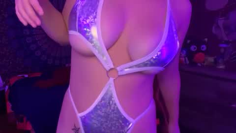 Snapshot of chromeheartzz chatting on March 2026 03:54:01 AM chromeheartzz online show from March 2026 03:54:01 AM