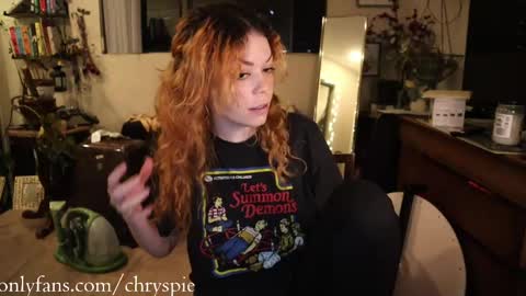 Snapshot of chrysanthulu chatting on April 2026 05:32:02 AM Chrys online show from April 2026 05:32:02 AM