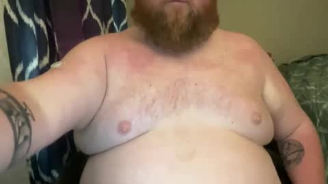 chubbsguy92 online show from December 2025 08:24:02 PM