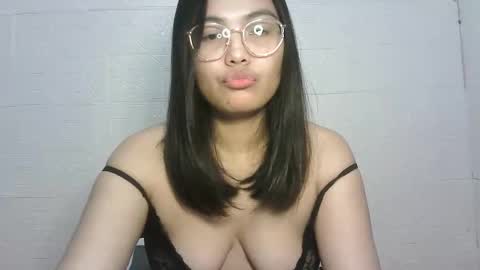 chubbycheeks27 online show from February 2025 05:40:01 PM