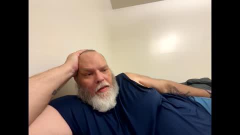 chubbyluvr42 online show from October 2025 01:14:02 AM