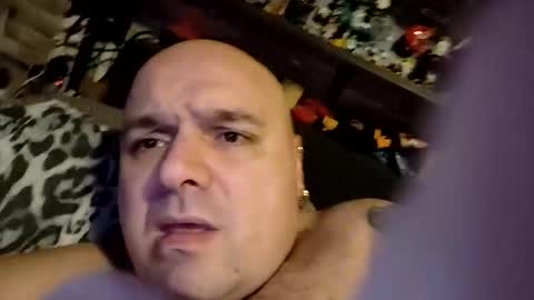 Snapshot of chubbyman40 chatting on March 2026 08:58:01 PM chubbyman40 online show from March 2026 08:58:01 PM