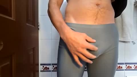 Snapshot of chulytx chatting on April 2026 04:13:01 PM Jhonnyy online show from April 2026 04:13:01 PM