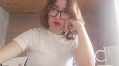 Snapshot of cicelyphaup chatting on June 2026 10:15:01 AM Olivia online show from June 2026 10:15:01 AM