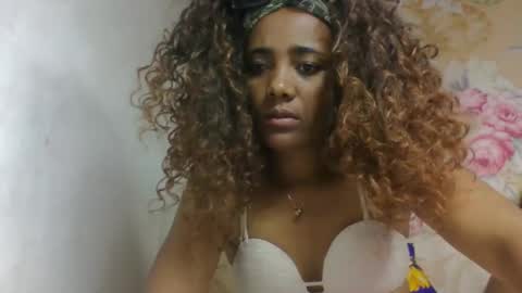 Snapshot of ciciazzhh chatting on March 2026 08:30:01 AM ciciazzhh online show from March 2026 08:30:01 AM