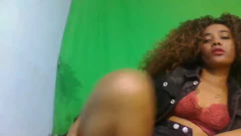 Snapshot of ciciazzhh chatting on May 2026 10:39:01 PM ciciazzhh online show from May 2026 10:39:01 PM