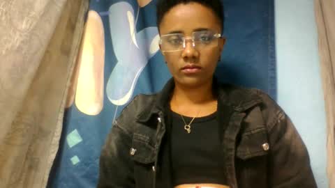 Snapshot of ciciazzhh chatting on May 2026 11:07:01 AM ciciazzhh online show from May 2026 11:07:01 AM