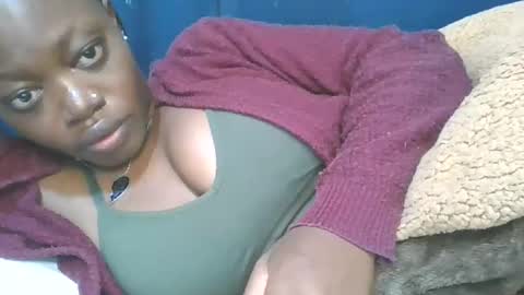 cilia petite online show from October 2025 01:11:01 PM