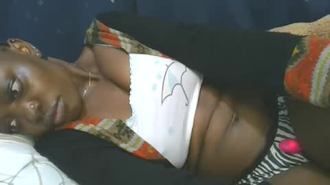 Snapshot of cilia_petite chatting on October 2025 05:04:02 AM cilia petite online show from October 2025 05:04:02 AM