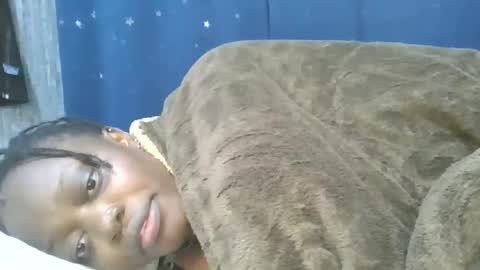 Snapshot of cilia_petite chatting on November 2025 08:10:01 PM cilia petite online show from November 2025 08:10:01 PM