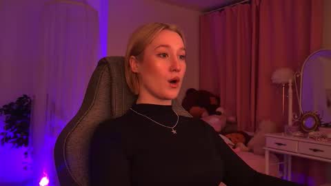 Snapshot of cinbellamy chatting on February 2026 05:34:02 AM Cin Bellamy online show from February 2026 05:34:02 AM