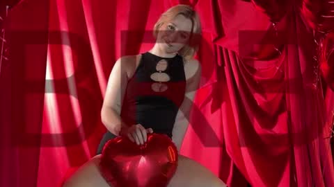 Snapshot of cinbellamy chatting on March 2026 11:27:02 AM Cin Bellamy online show from March 2026 11:27:02 AM