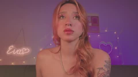 Snapshot of cinderella_lewis chatting on April 2026 11:21:03 PM Sofi Eva and Mey online show from April 2026 11:21:03 PM