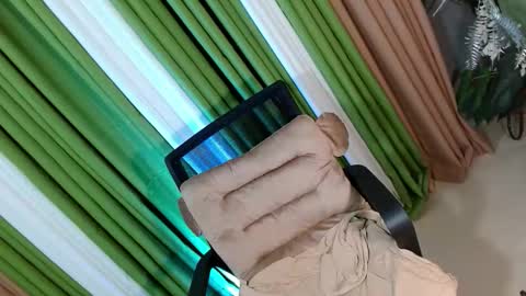 Sweet Cindy online show from September 2025 07:42:01 AM