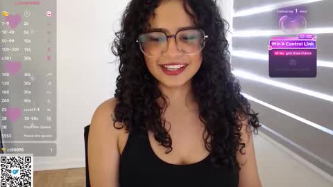 Emma online show from December 2025 07:21:02 PM