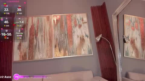 Cintia online show from October 2025 12:02:02 PM