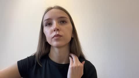 Snapshot of cinthiaprysock chatting on April 2026 06:19:01 AM Aurora online show from April 2026 06:19:01 AM