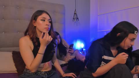 Snapshot of cintya_kors chatting on December 2024 03:25:02 AM Cintya online show from December 2024 03:25:02 AM