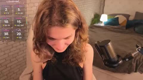 Jennie online show from November 2025 01:43:01 PM