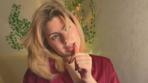 karina online show from December 2025 04:13:01 PM