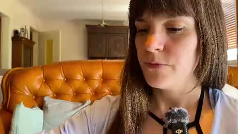Snapshot of claire_moulin chatting on June 2026 12:29:02 PM Claire Moulin online show from June 2026 12:29:02 PM