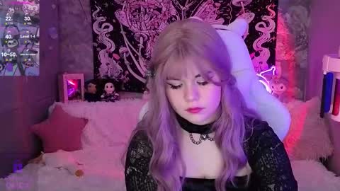 Snapshot of clairefaers chatting on November 2025 07:04:02 PM Claire Faers online show from November 2025 07:04:02 PM