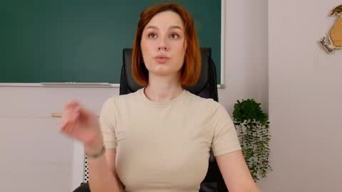 Snapshot of clairemathis chatting on April 2026 02:26:01 PM Claire online show from April 2026 02:26:01 PM