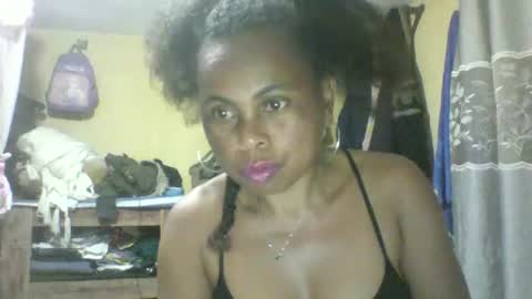 Snapshot of clairette9794 chatting on June 2026 09:50:02 PM clairette9794 online show from June 2026 09:50:02 PM