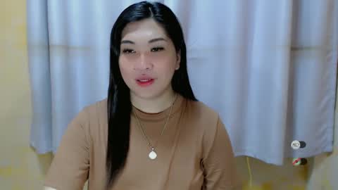 Snapshot of clairewntr_ chatting on January 2025 06:59:01 AM CLAIRE online show from January 2025 06:59:01 AM