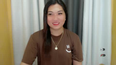 Snapshot of clairewntr_ chatting on January 2025 12:58:01 PM CLAIRE online show from January 2025 12:58:01 PM