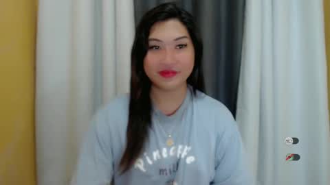 Snapshot of clairewntr_ chatting on January 2025 11:53:01 AM CLAIRE online show from January 2025 11:53:01 AM