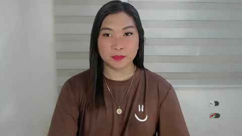 Snapshot of clairewntr_ chatting on January 2025 07:24:02 AM CLAIRE online show from January 2025 07:24:02 AM