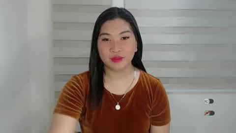 Snapshot of clairewntr_ chatting on January 2025 05:54:02 AM CLAIRE online show from January 2025 05:54:02 AM