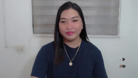 Snapshot of clairewntr_ chatting on January 2025 04:52:01 PM CLAIRE online show from January 2025 04:52:01 PM