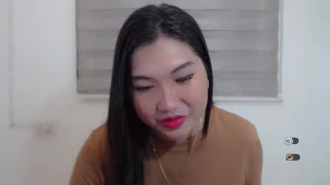 Snapshot of clairewntr_ chatting on January 2025 04:47:01 AM CLAIRE online show from January 2025 04:47:01 AM