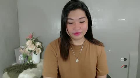 Snapshot of clairewntr_ chatting on February 2025 04:56:02 AM CLAIRE online show from February 2025 04:56:02 AM