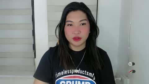 Snapshot of clairewntr_ chatting on February 2025 04:35:02 AM CLAIRE online show from February 2025 04:35:02 AM