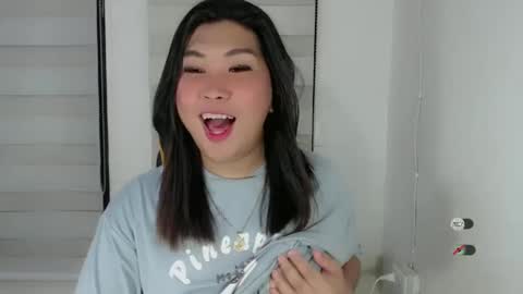 Snapshot of clairewntr_ chatting on February 2025 09:46:01 AM CLAIRE online show from February 2025 09:46:01 AM