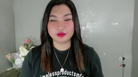 Snapshot of clairewntr_ chatting on February 2025 08:31:02 AM CLAIRE online show from February 2025 08:31:02 AM