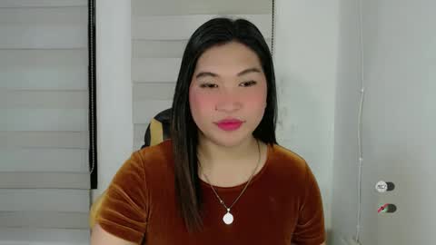 Snapshot of clairewntr_ chatting on March 2025 05:52:02 AM CLAIRE online show from March 2025 05:52:02 AM