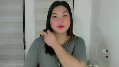 Snapshot of clairewntr_ chatting on March 2025 03:00:01 AM CLAIRE online show from March 2025 03:00:01 AM