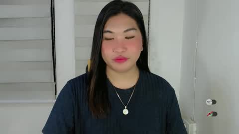 Snapshot of clairewntr_ chatting on March 2025 09:39:02 AM CLAIRE online show from March 2025 09:39:02 AM