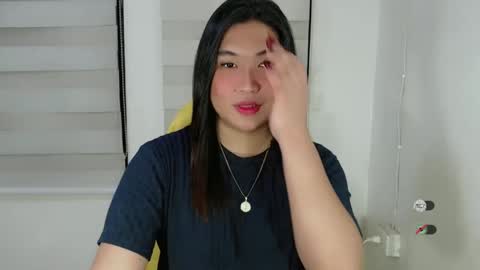 Snapshot of clairewntr_ chatting on March 2025 06:05:01 AM CLAIRE online show from March 2025 06:05:01 AM