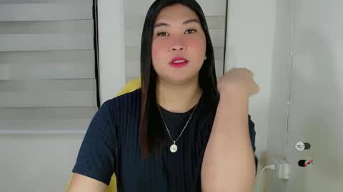 Snapshot of clairewntr_ chatting on March 2025 02:48:02 PM CLAIRE online show from March 2025 02:48:02 PM