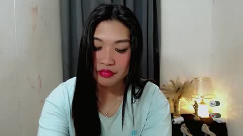 Snapshot of clairewntr_ chatting on September 2025 06:07:01 PM CLAIRE online show from September 2025 06:07:01 PM