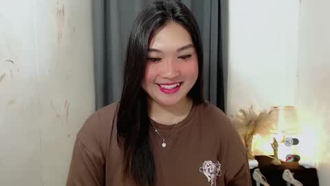 Snapshot of clairewntr_ chatting on September 2025 05:53:02 AM CLAIRE online show from September 2025 05:53:02 AM